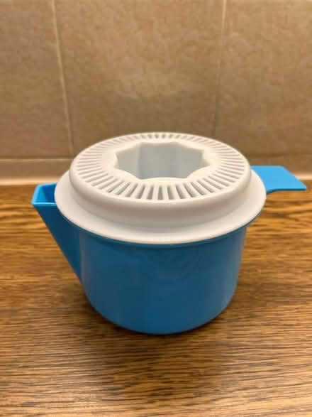 Photo of free Small lemon/orange juicer (North Hinksey OX2) #3