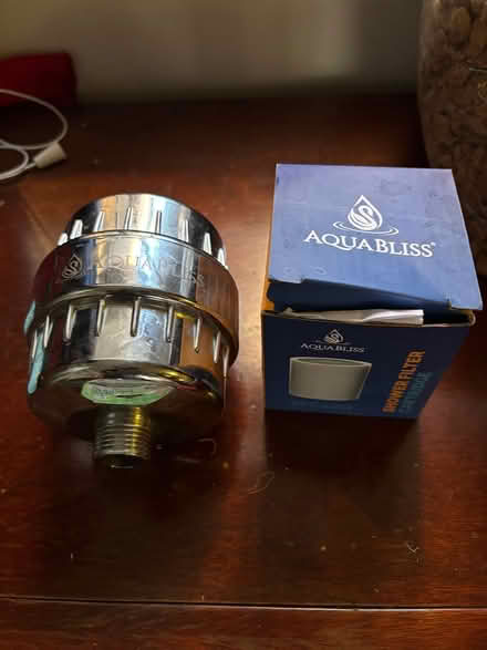 Photo of free Miscellaneous bath items (Petworth/Columbia Heights) #2