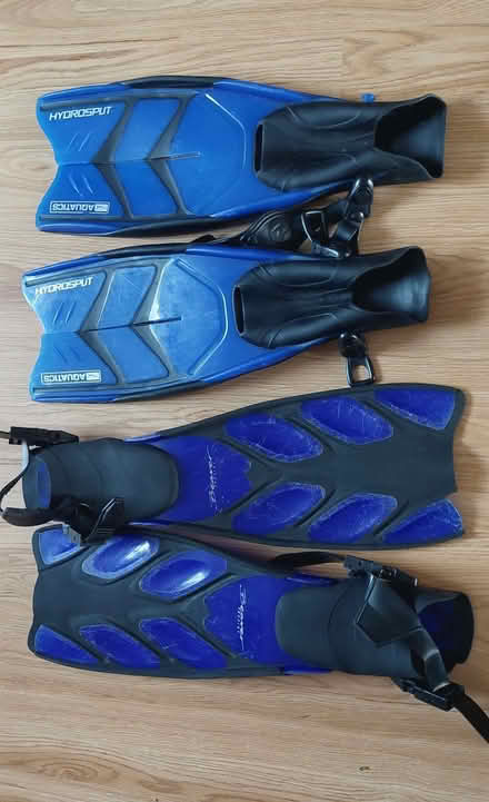 Photo of free 2 pairs of diving fins (Ham TW10) #2