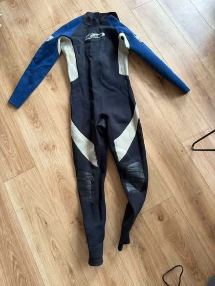 Photo of free Adult Wetsuits M (Hornsey N8) #1