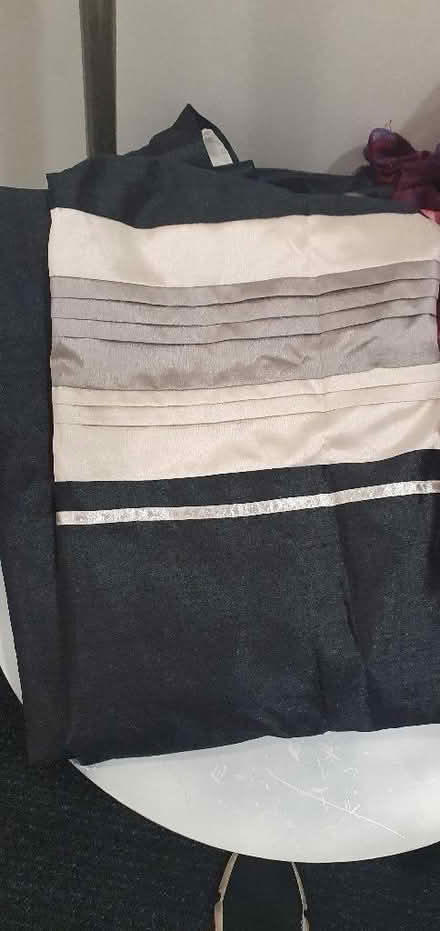 Photo of free Long ans short curtains (Greenwich Peninsula SE10) #1
