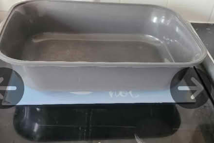 Photo of free Cat litter tray and some cat lit (South Reading RG2) #1
