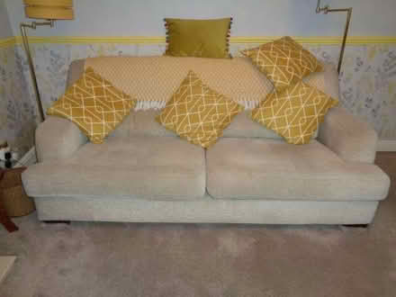 Photo of free 3 seater sofa (Yeadon LS19) #2