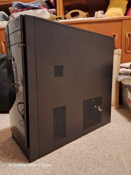 Photo of free HP Pavilion Tower PC (Langdown SO45) #2