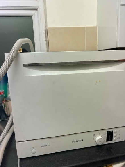 Photo of free Countertop dishwasher (Harlseden high street) #1