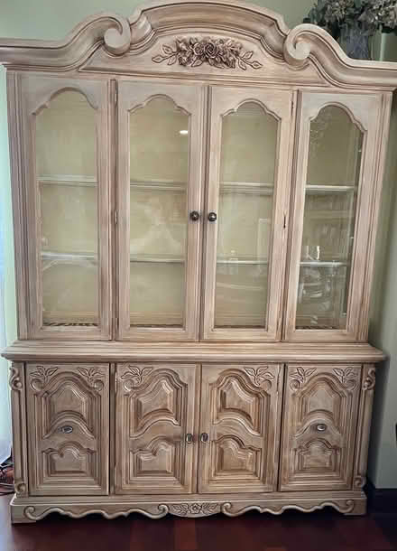 Photo of free China Cabinet (Tottenville) #1