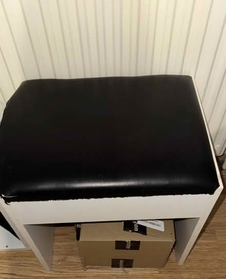 Photo of free Bedroom furniture set (Willesden green) #4