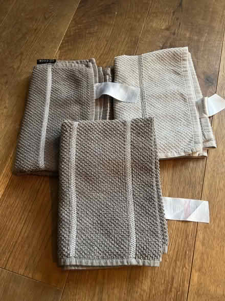 Photo of free 3 Tea Towels. Good condition. (Southsea PO4) #1