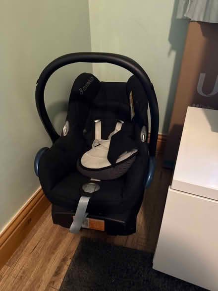 Photo of free Baby car seat (WN5) #1