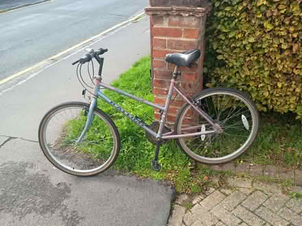 Photo of free Ladies 26 inch raleigh monsoon mountain bike (Little Chalfont HP6) #2