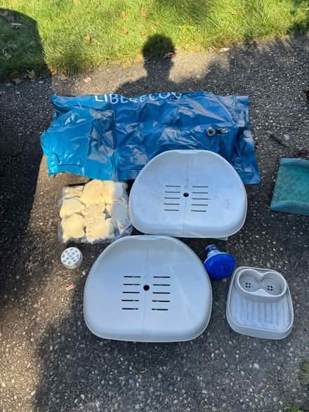 Photo of free Assorted spa accessories (East Northport) #1