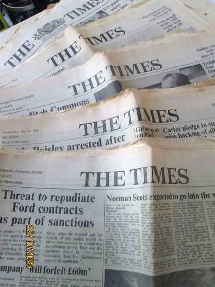 Photo of free the times news papers from 1970s (Rose Green PO21) #2