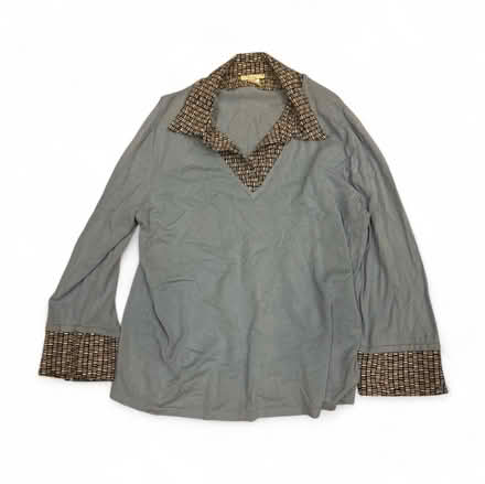 Photo of free Fred David Woman’s Top (Brooklyn Storage) #1