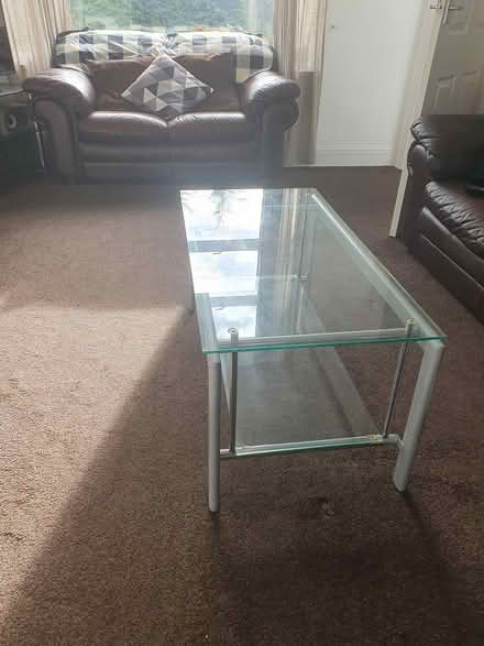 Photo of free Glass table (Bd18) #1