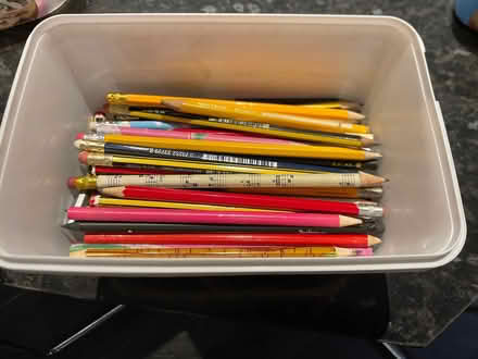 Photo of free Pens coloured pencils, pencils, wax crayons, chalks (Charvil RG10) #4