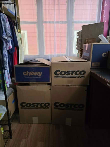 Photo of free XL/Large Boxes (West 7th) #1