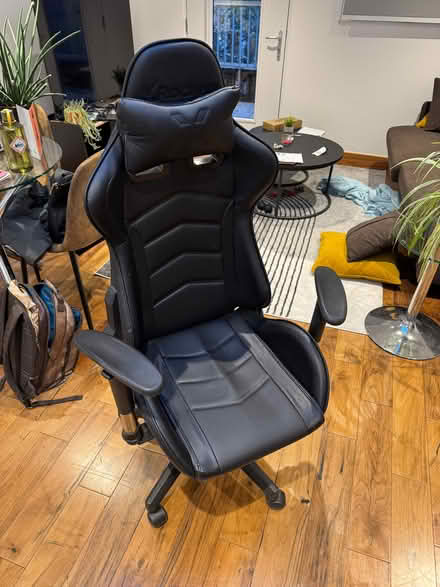 Photo of free Chair, pickup Thu - Sun, E2 7QX (E2) #2