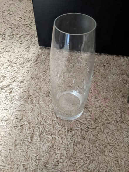 Photo of free Glass vase (Freehold LA1) #1
