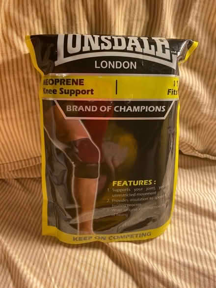 Photo of free Brand New Neoprene Knee Support (CT11) #1