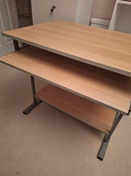 Photo of free Computer desk (Dronfield Woodhouse S18) #2