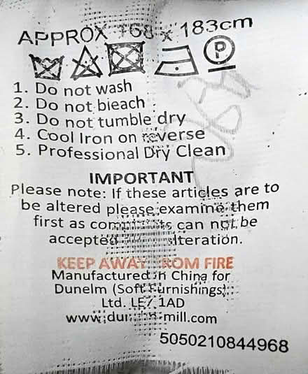 Photo of free Curtains (BH24 Ringwood) #4