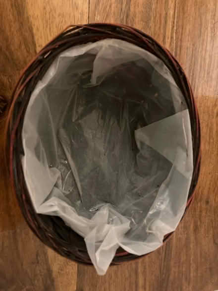 Photo of free Small basket (W12) #2