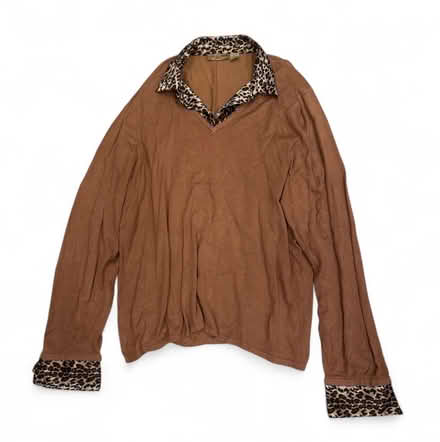 Photo of free Notations Woman’s Top (Brooklyn Storage) #1