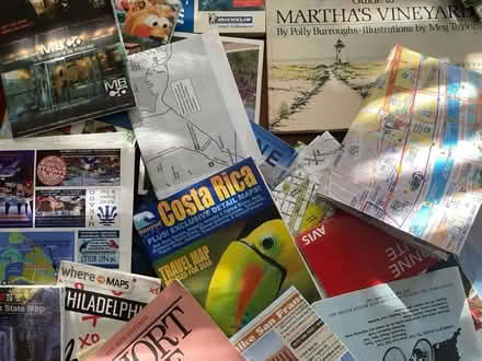 Photo of free Maps and travel books (Nr Fresh Pond & Mt Auburn Cem.) #2