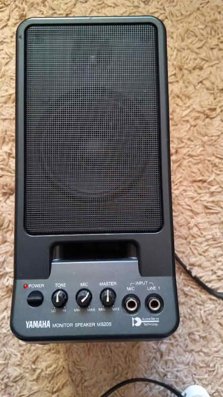 Photo of free Yamaha Amp (Freehold LA1) #1