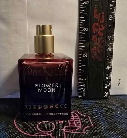 Photo of free Pacifica Flower Moon Fragrance (West 7th) #3