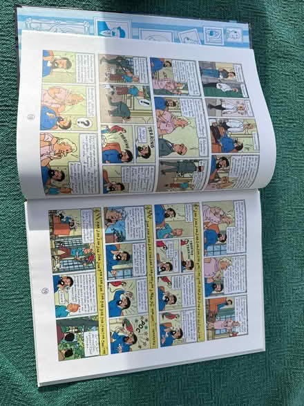 Photo of free French Tintin hardback book (St. Paul‘s Square, York) #2
