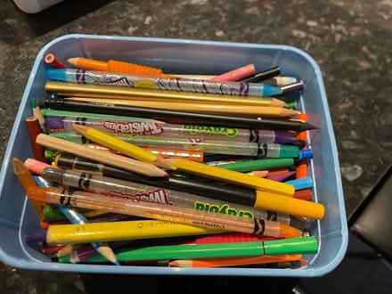 Photo of free Pens coloured pencils, pencils, wax crayons, chalks (Charvil RG10) #2