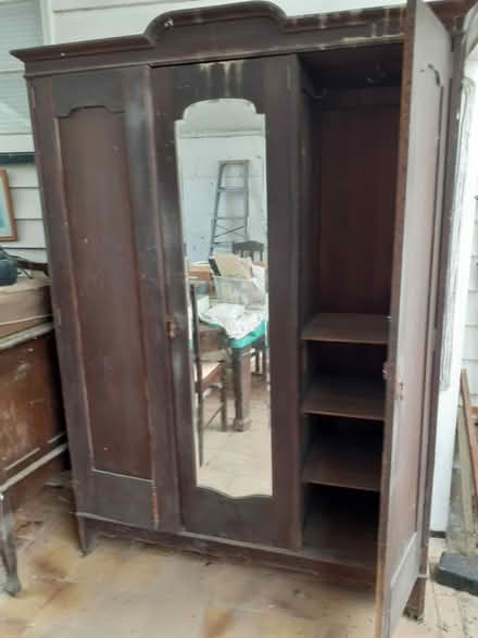 Photo of free items (Bardon) #2