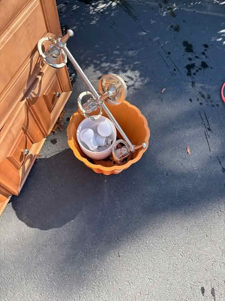 Photo of free Bathroom Vanity, Vanity light (Off highland Ave. in driveway) #1