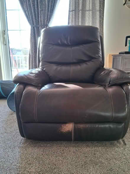 Photo of free Power Leather Recliner (Howell Twp. Byron Rd/M59) #4