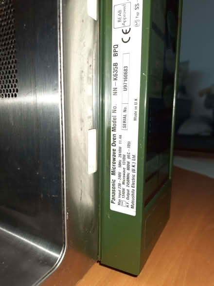 Photo of free panasonic microwave grill (Fairlight TN35) #4