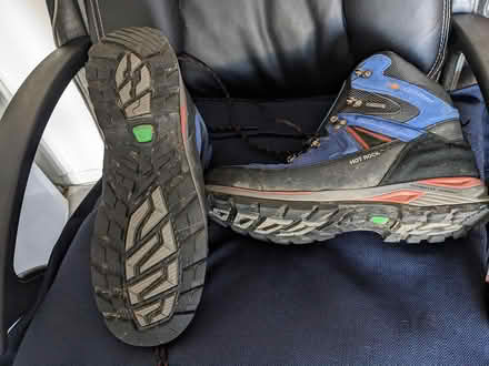 Photo of free hiking boots (snodland) #2