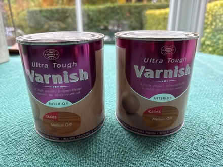 Photo of free Leftover varnish gloss medium oak (St. Paul‘s Square, York) #1