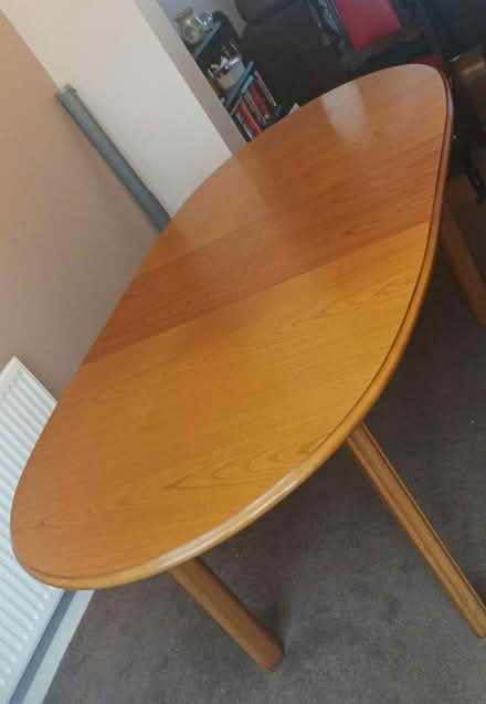 Photo of free Expandable dining table (Bury St Edmunds, IP33) #1