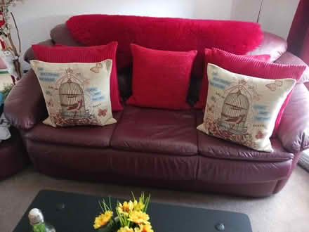 Photo of free Leather 3 seater sofa (Clydebank West Dunbartonshire) #1