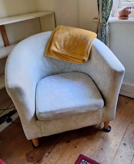 Photo of free Tub chair (Oakdale BH15) #1