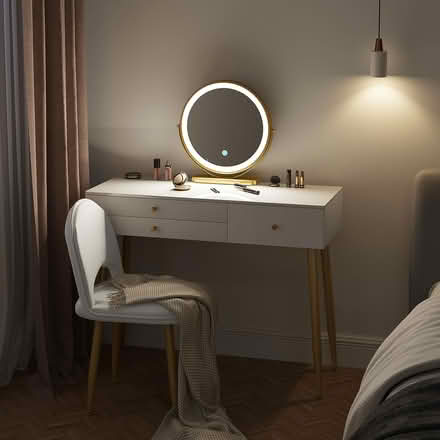Photo of free Dressing table (Alldis street SK2) #1