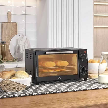 Photo of Counter top oven (Craiglockhart EH14) #1