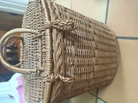Photo of free basket with lid (Old Road OX3) #2