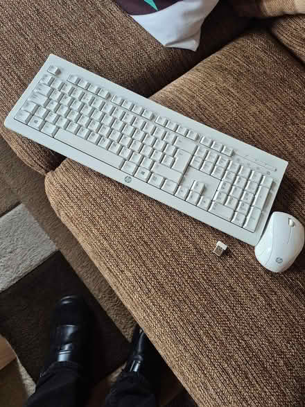 Photo of free HP Wireless Keyboard & Mouse (G66 1LL) #1