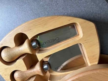 Photo of free Cheese board / cheese knife set (Saint George's CO2) #4