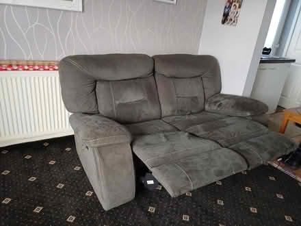 Photo of free 2 Seater Recliner (Canvey Island, SS8) #2