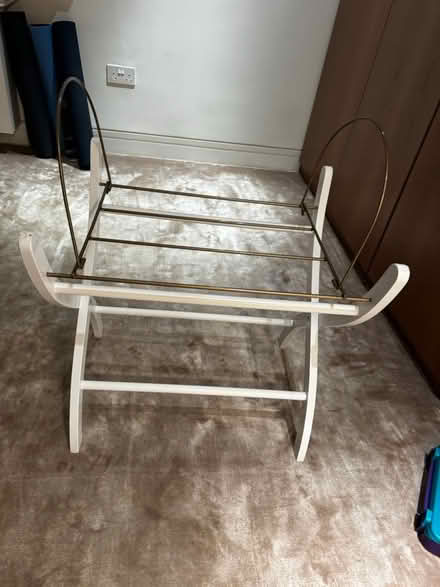 Photo of free Moses basket legs/ must go now (SW11) #2