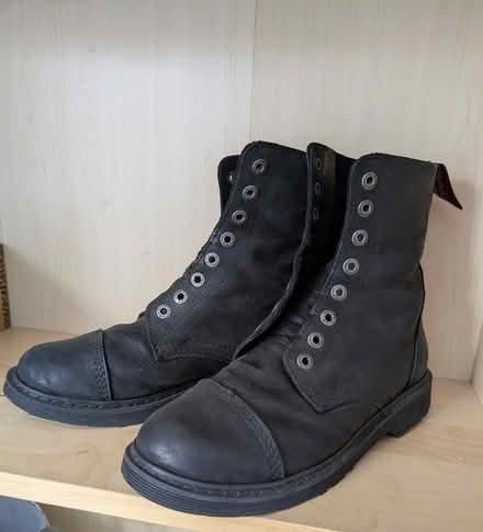Photo of free Black leather ankle boots size 7 (unisex) (Haslucks Green B90) #1