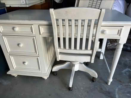 Photo of In searching for study desk (06320) #1